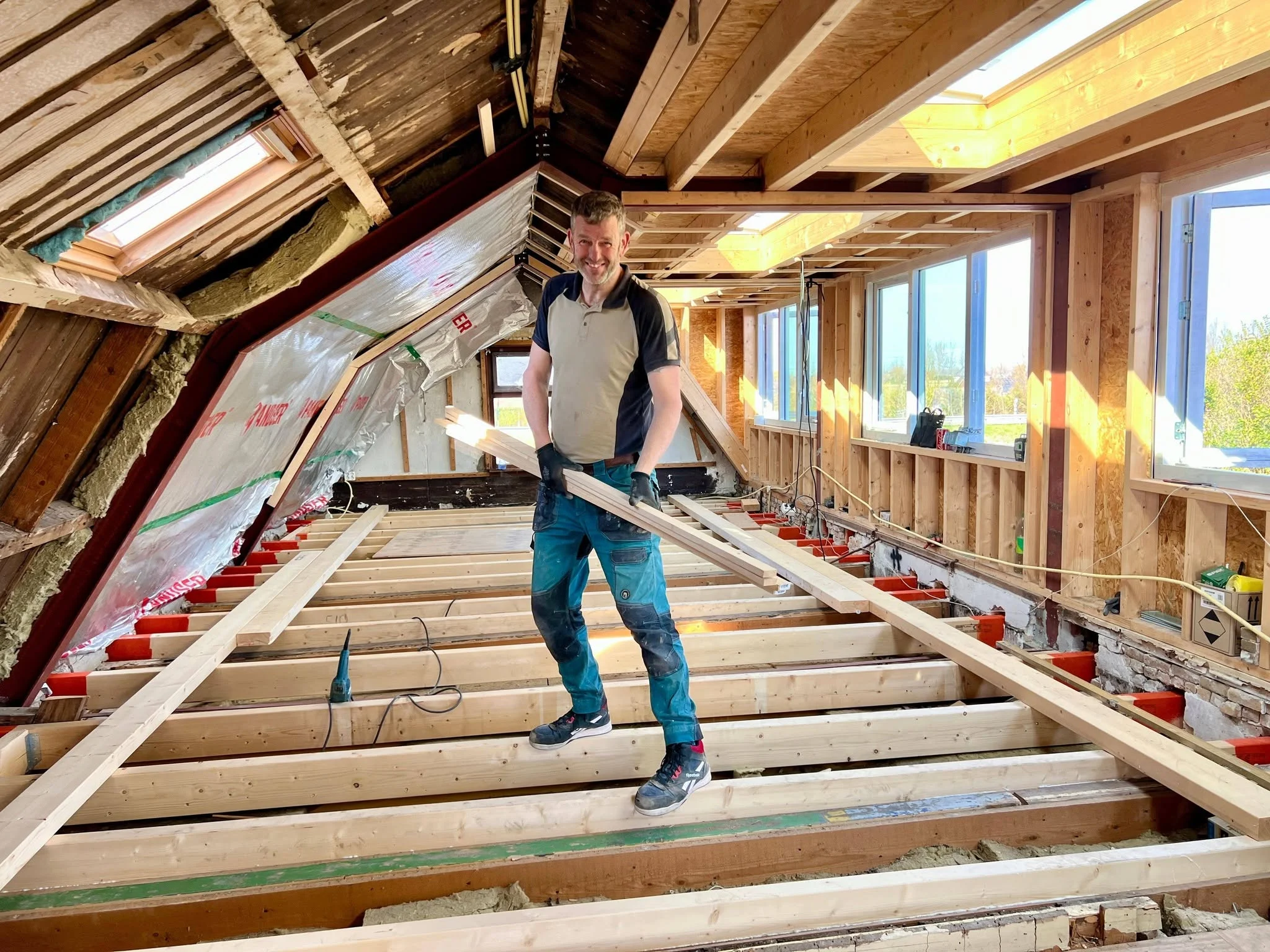 Versteviging en uitvlakken verdiepingvloer - project Van Breugel